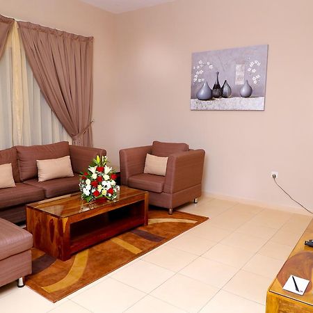 Ewan Grand Resort Аджман Экстерьер фото